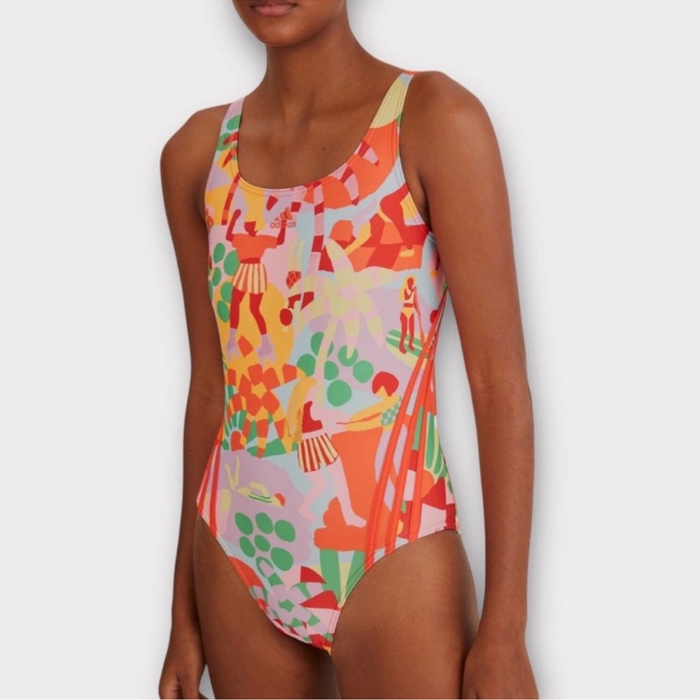 FARM Rio x Adidas Swimsuit Pearl Citrine
$65 $80
| Size: 0 | FARM Rio - Picture 4 of 6